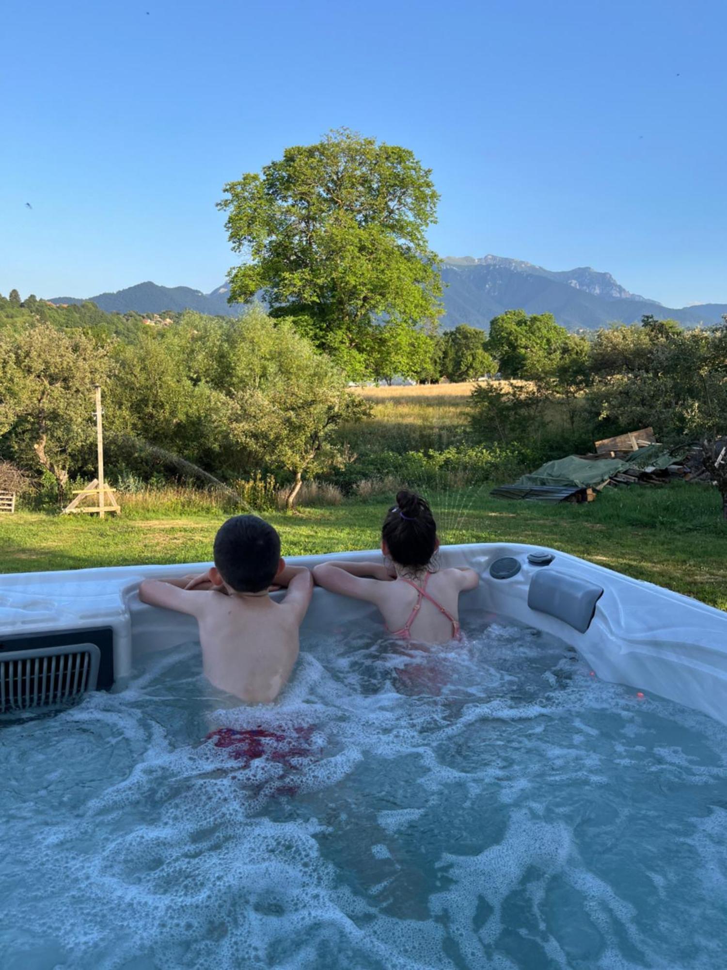 Vino Chalets Bran Sohodol  Экстерьер фото